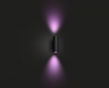 028718696174371product in use photo