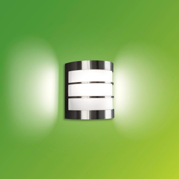 028718696176757product in use photo