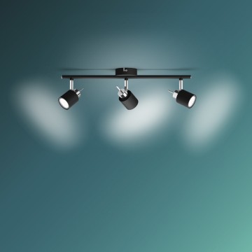 028719514465411product in use photo