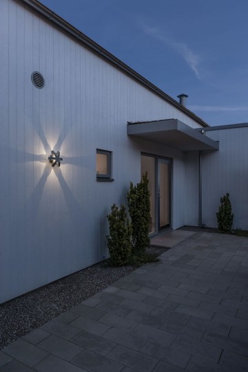 Konstsmidepescara7977 370lamp123nl2